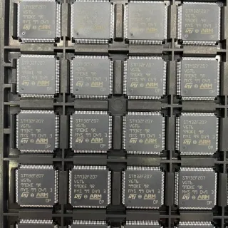 STM32F207VGT6 p1