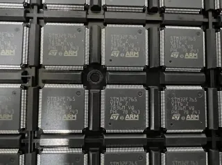 STM32F765VIT6 p1