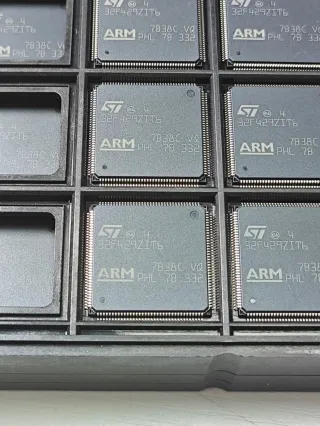 STM32F429ZIT6 p10